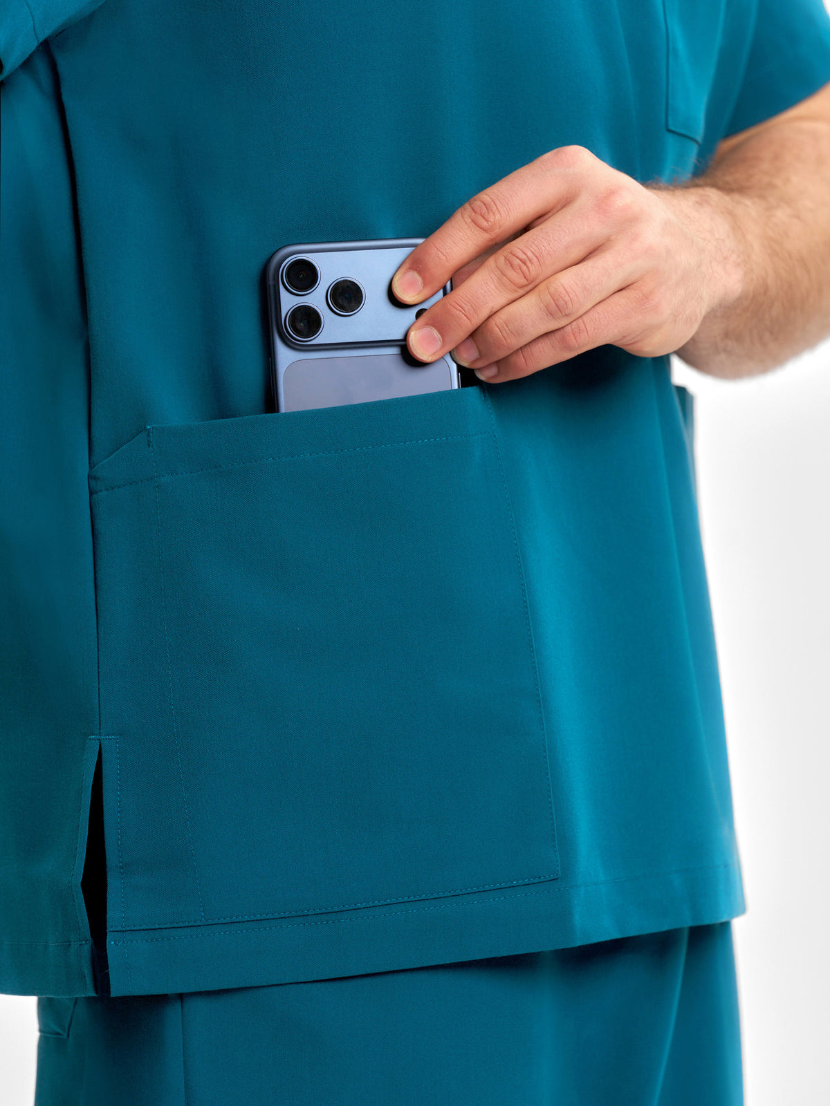 Pulse Unisex V-Neck Scrub Top CU544US